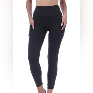 High Waist Yoga Leggings with Inside and Back Zipper Pockets - Black